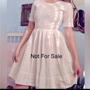 Gap Fit & Flare White Eyelet Dress Size 4